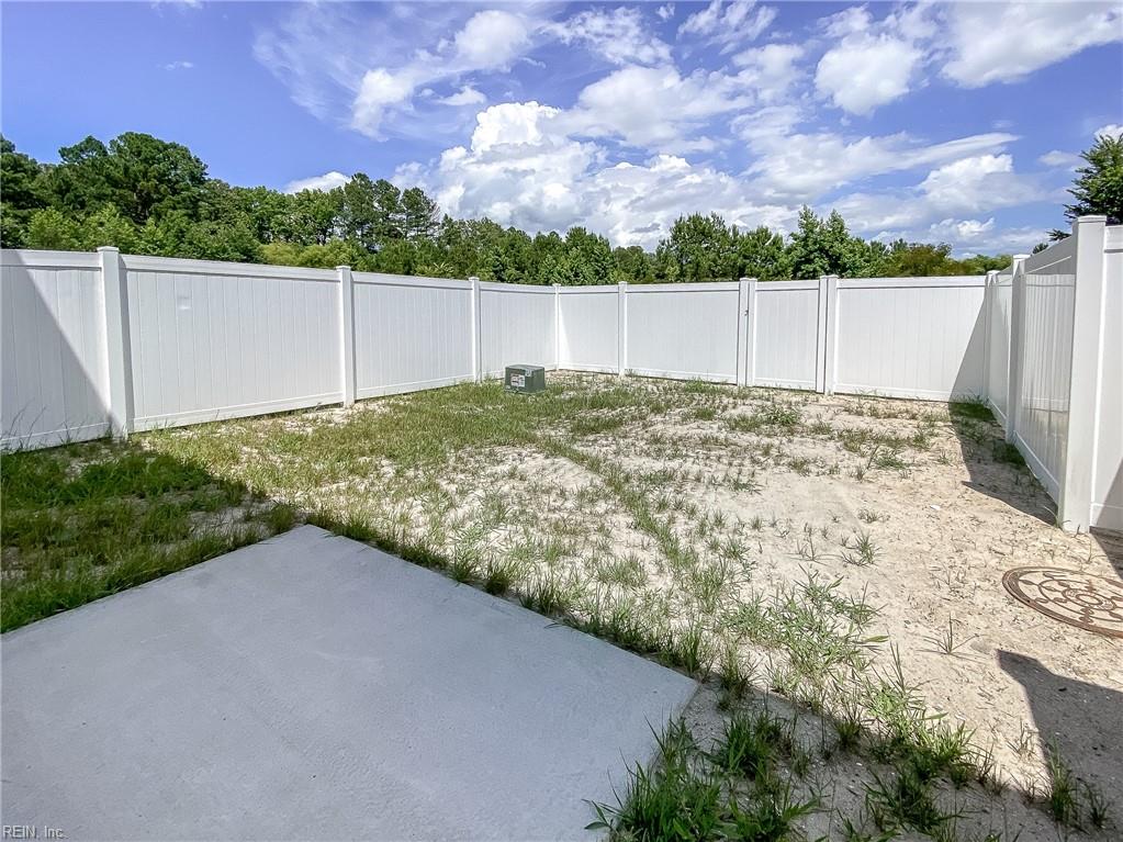 121 Moyock Landing DR C