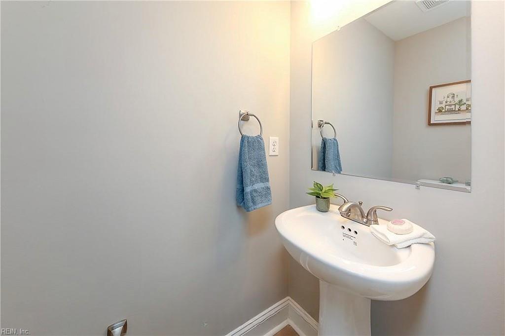 121B Moyock Landing DR B