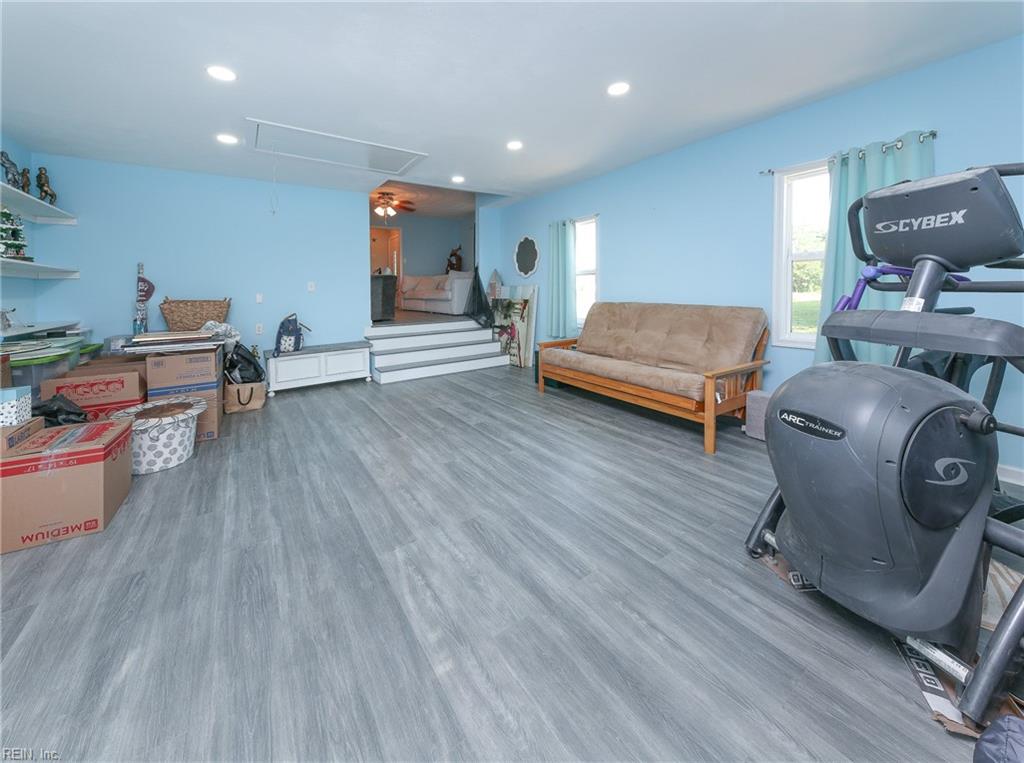 595 Tulls Creek RD
