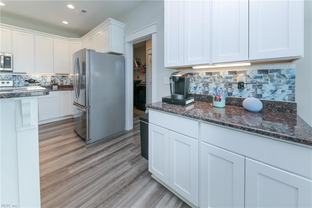 436 N Indian Town RD