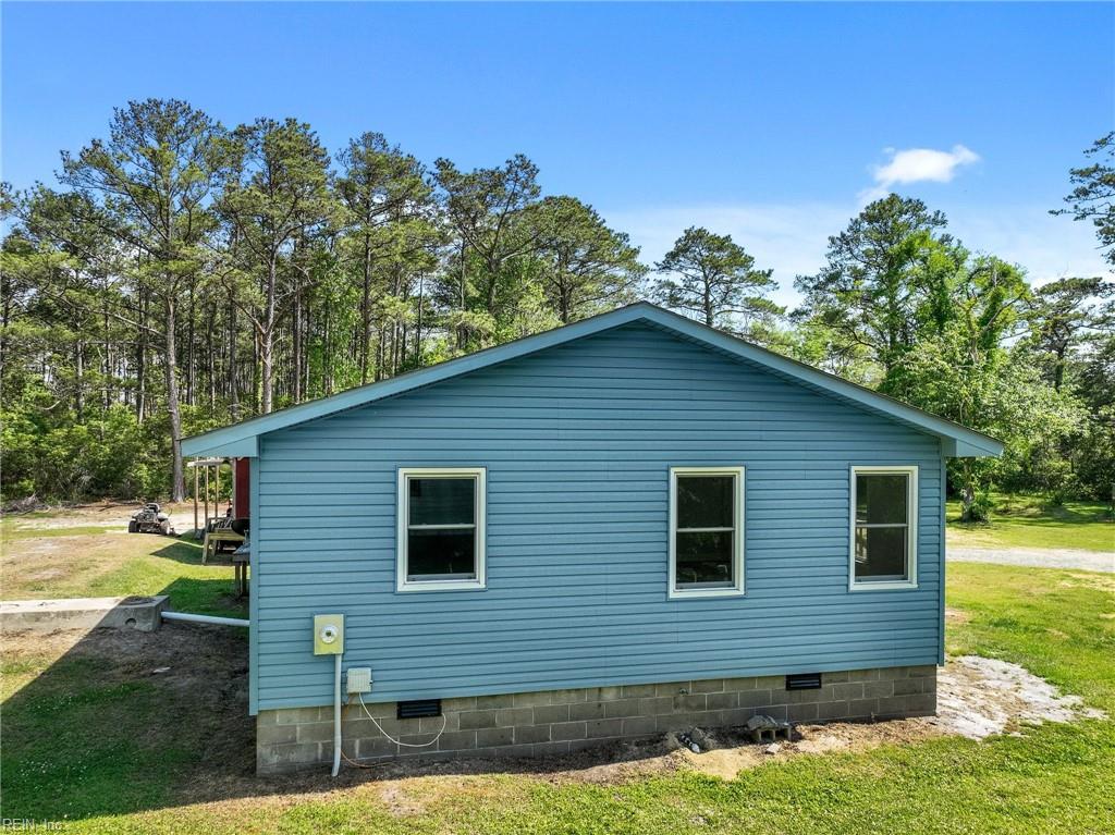 132 Ward LN