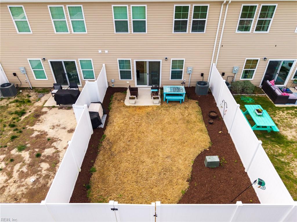 125 Moyock Landing DR B