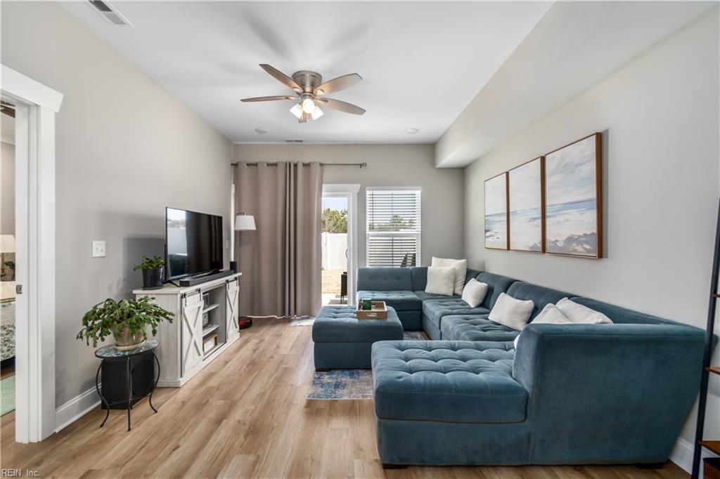 125 Moyock Landing DR B