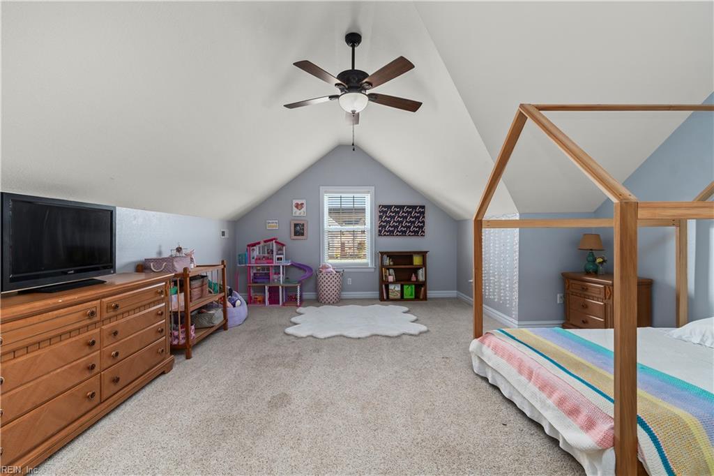 121 New Colony DR