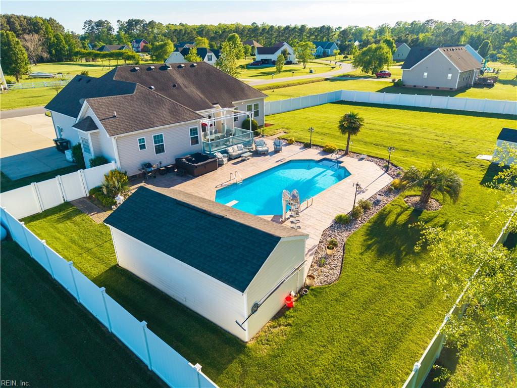 121 New Colony DR
