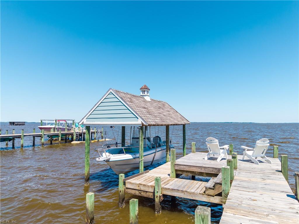 178 Mariners WAY