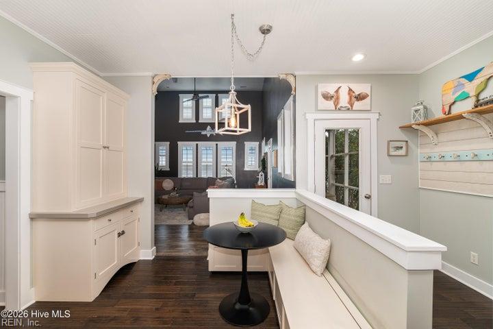 178 Mariners WAY