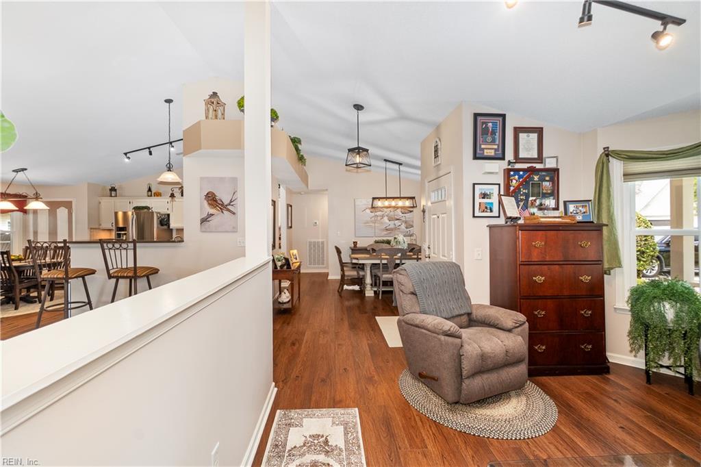 181 Green View RD