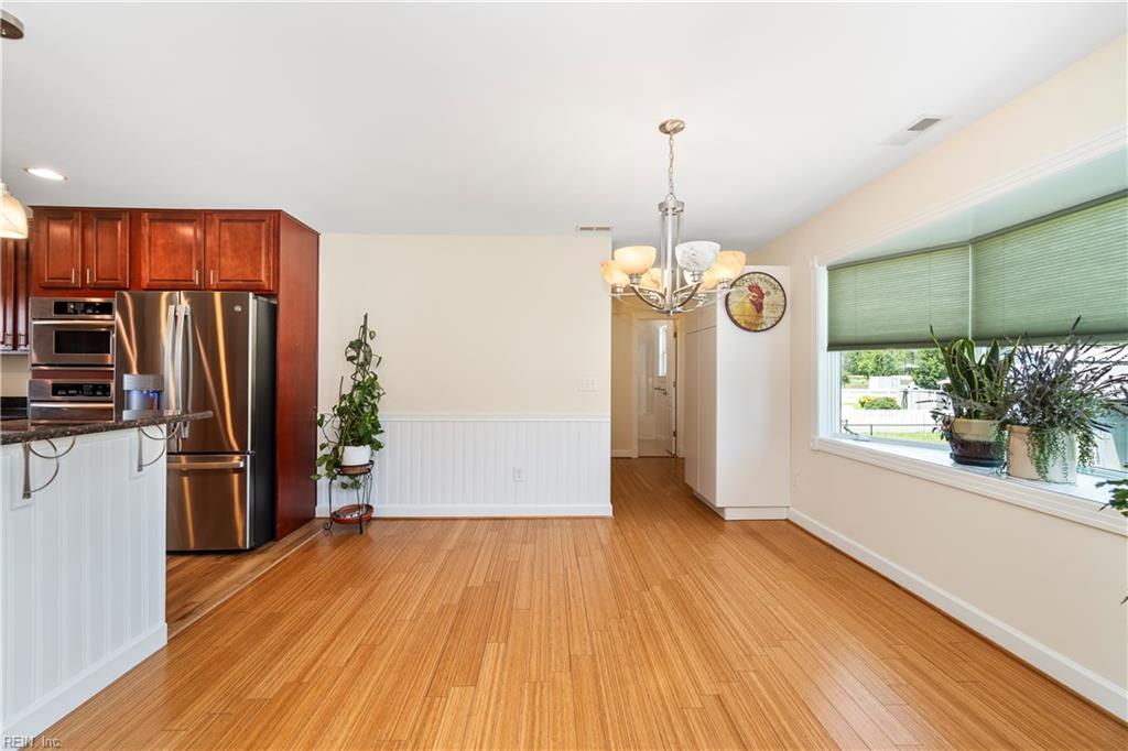 573 Snowden RD