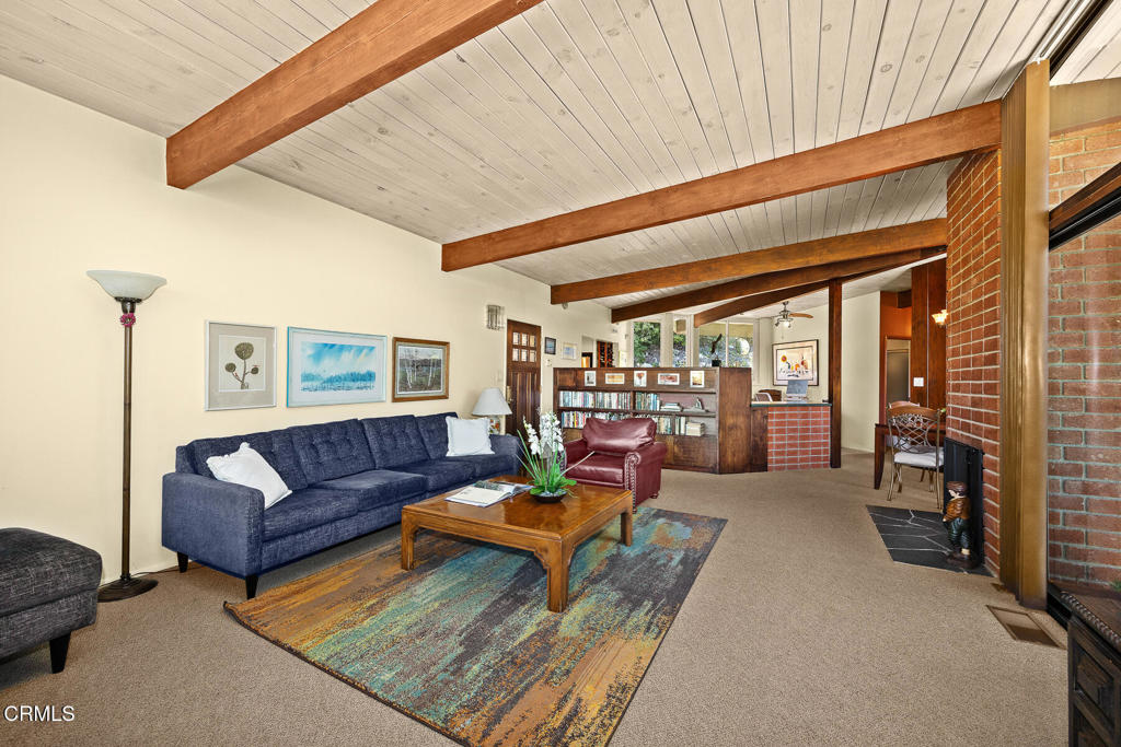 9728 Shadow Island Drive