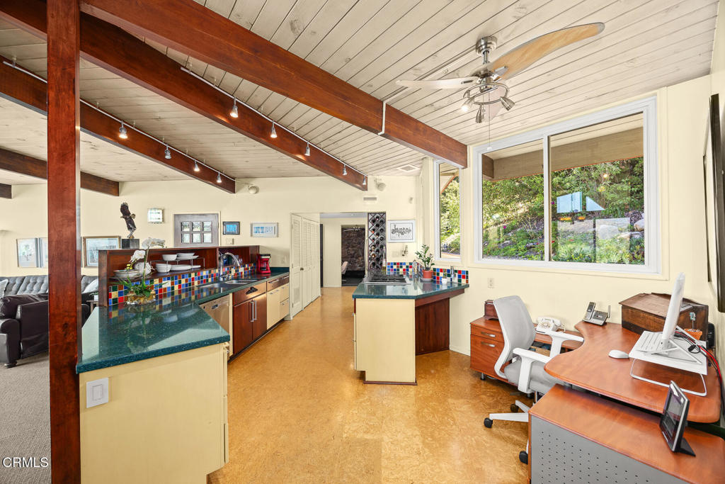 9728 Shadow Island Drive