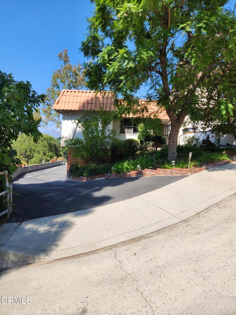 1913 Verdugo Loma Drive