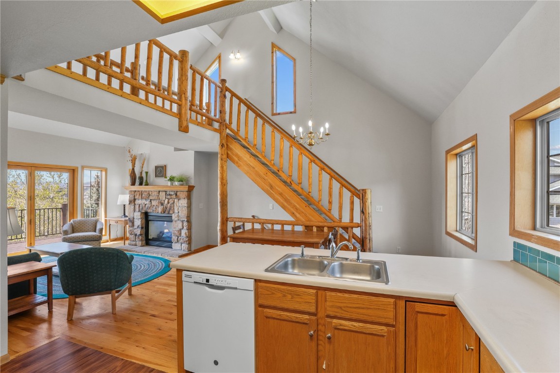 435 Storm Mountain COURT 1