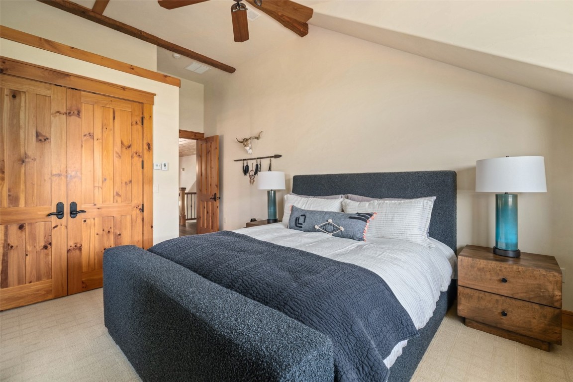 30620 Lakeshore TRAIL