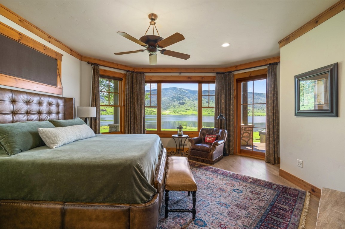 30620 Lakeshore TRAIL