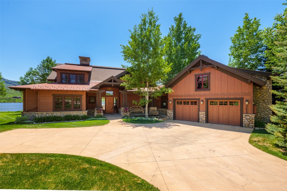 30620 Lakeshore TRAIL