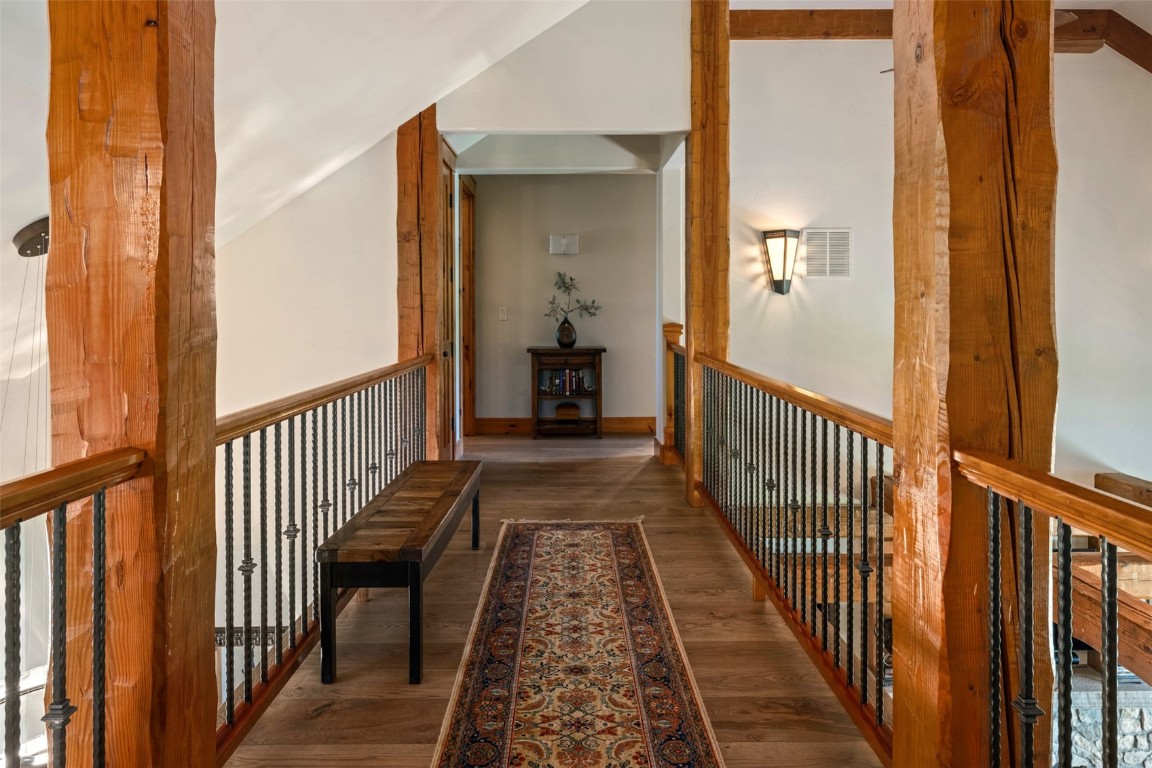 30620 Lakeshore TRAIL