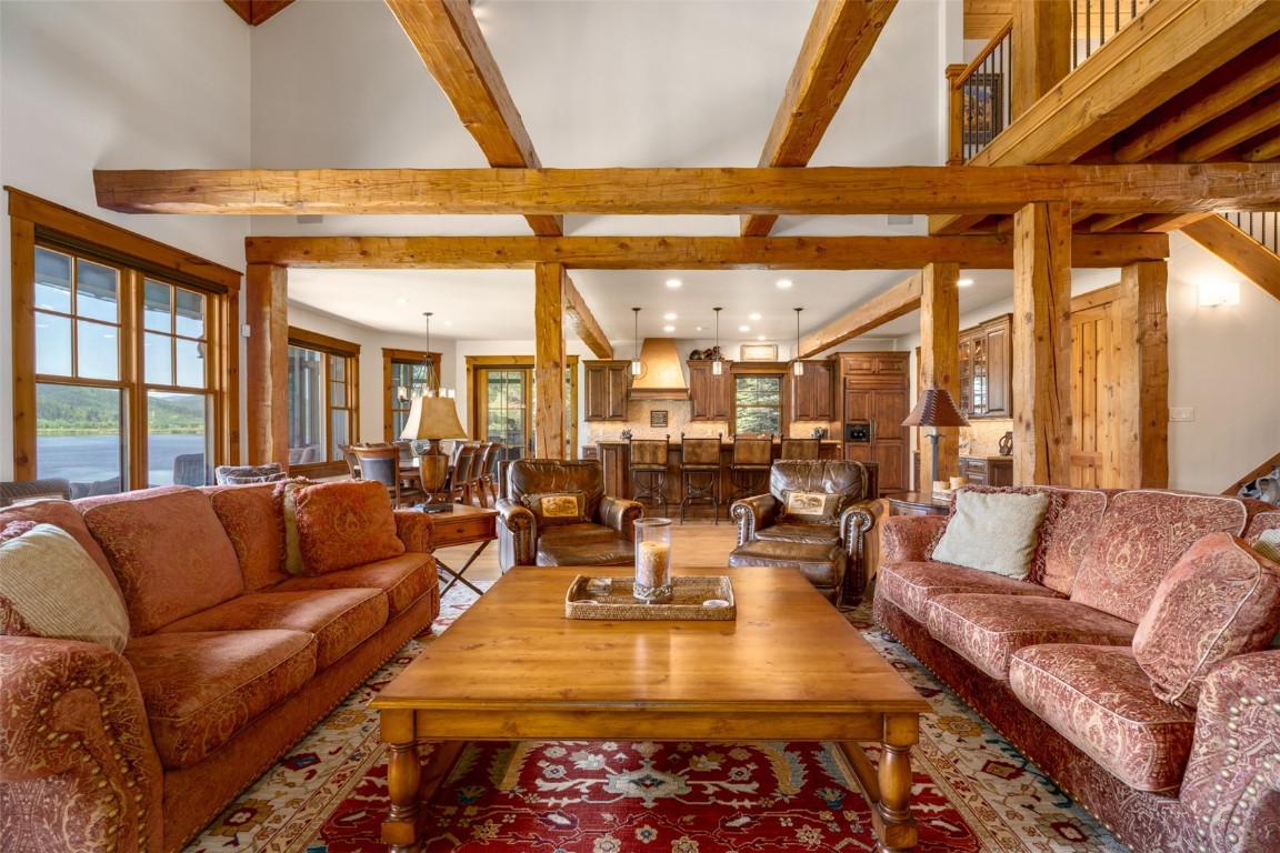 30620 Lakeshore TRAIL