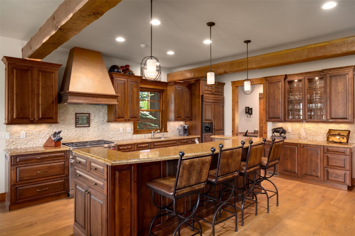 30620 Lakeshore TRAIL