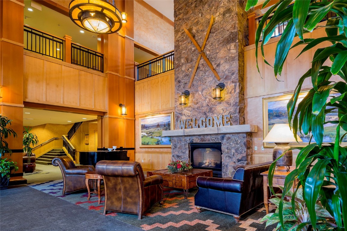 2300 Mount Werner Circle 455/456