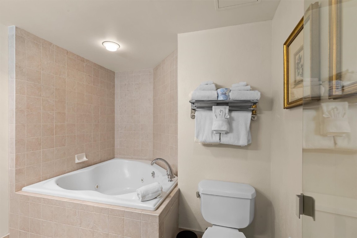 2300 Mount Werner Circle 455/456