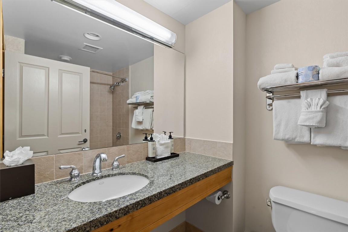 2300 Mount Werner Circle 455/456