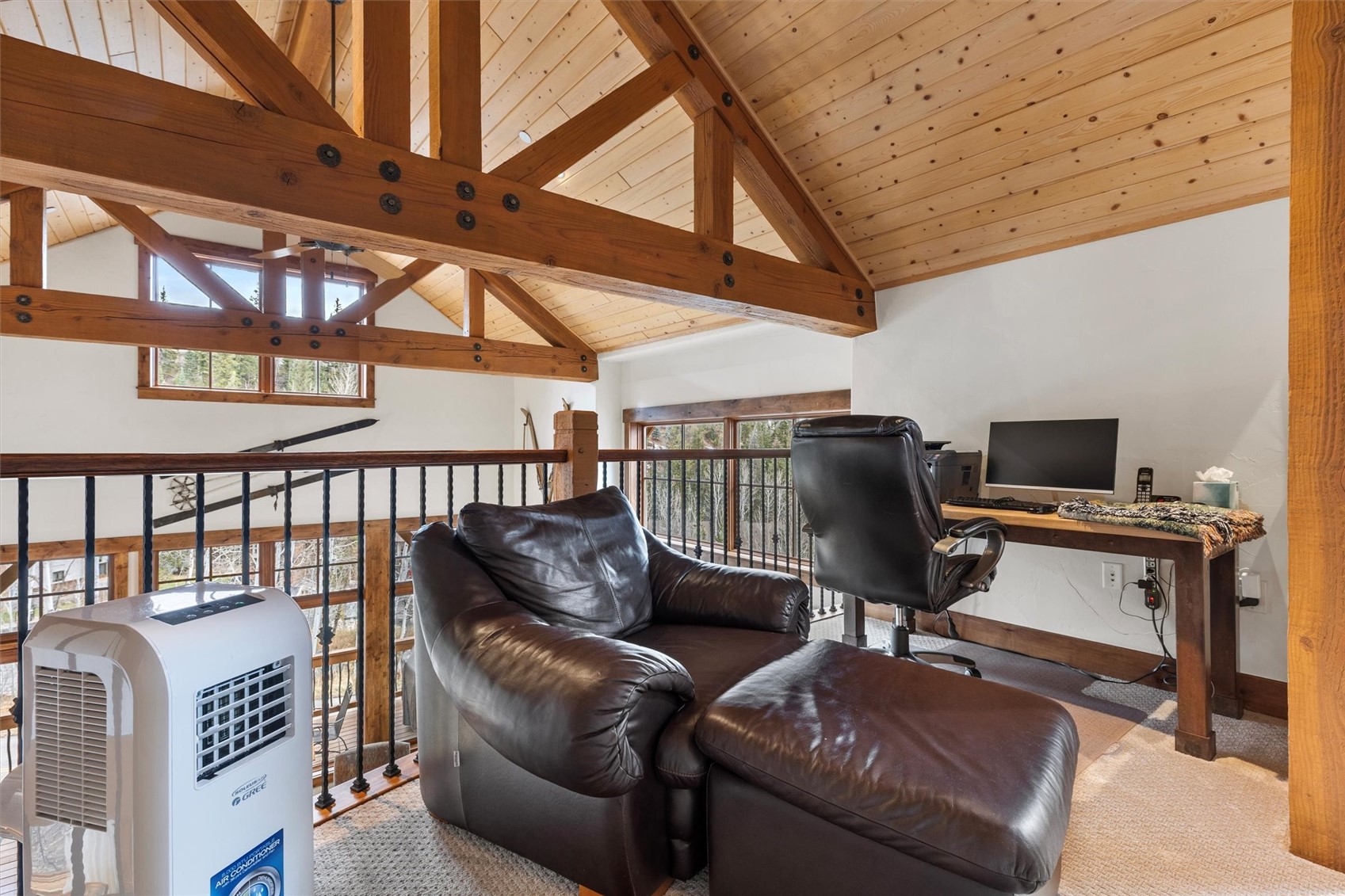 2760 Burgess Creek Road 2