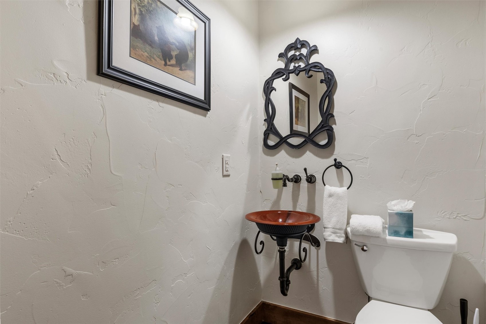 2760 Burgess Creek Road 2