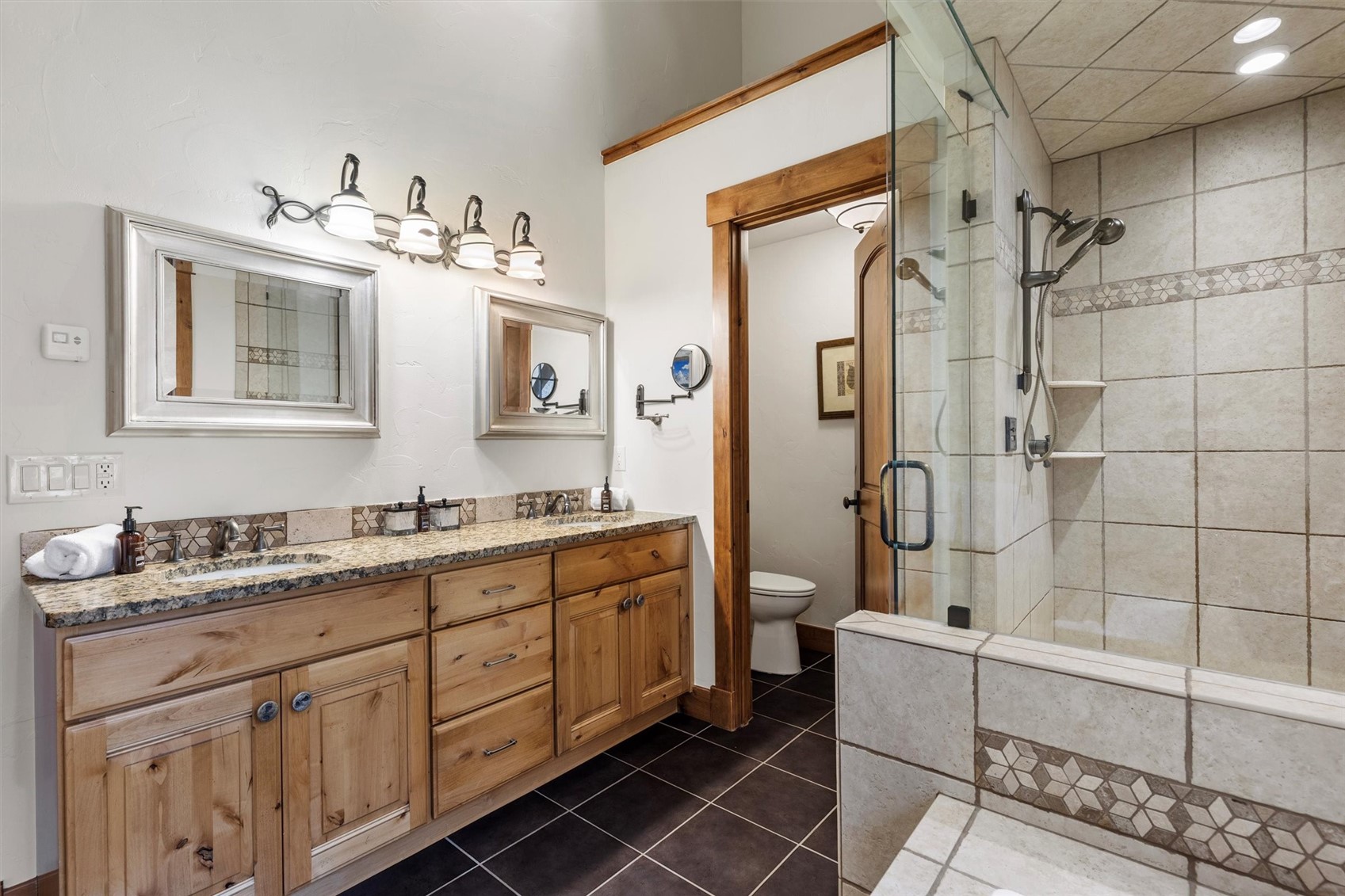 2760 Burgess Creek Road 2