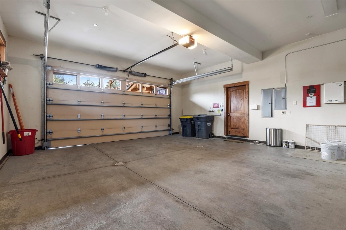 2760 Burgess Creek Road 2