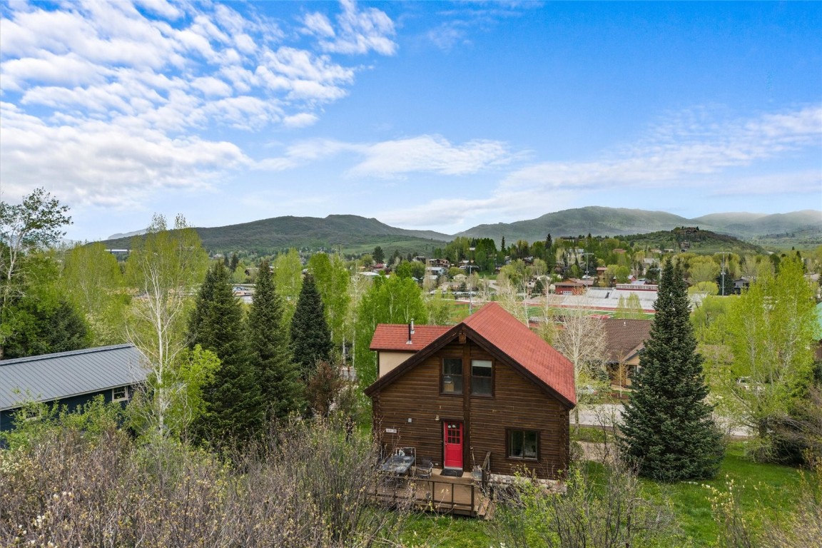 625 Amethyst Drive