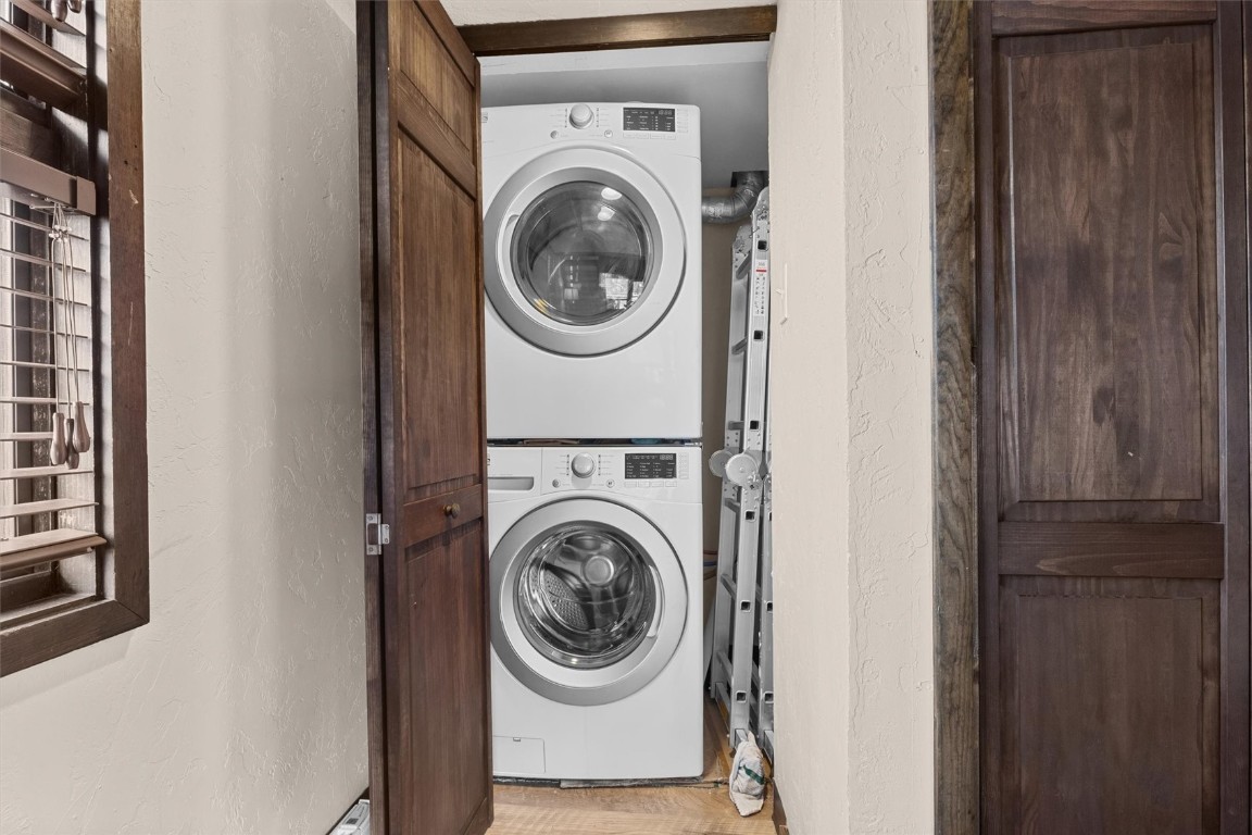 465 Tamarack Drive B201