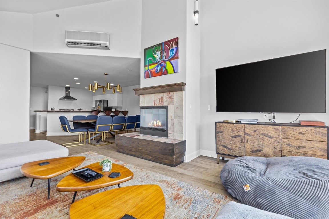 1724 Ski Time Square Drive R6