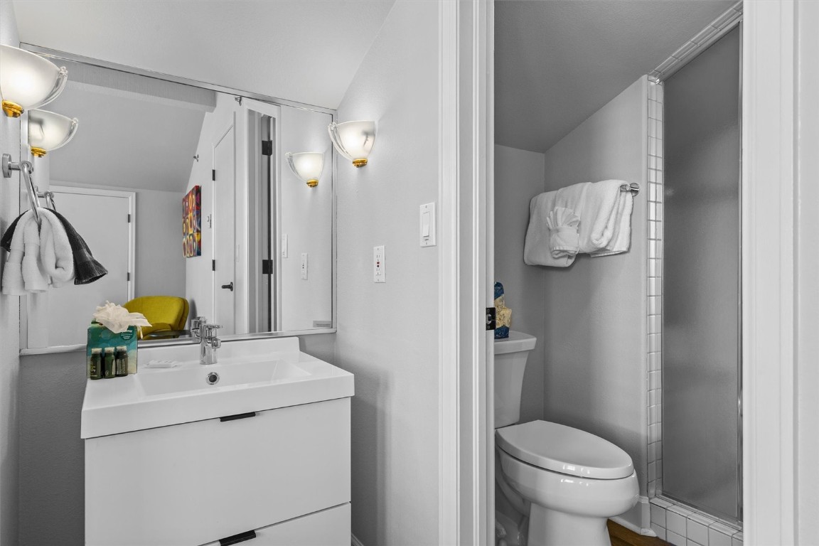 1724 Ski Time Square Drive R6