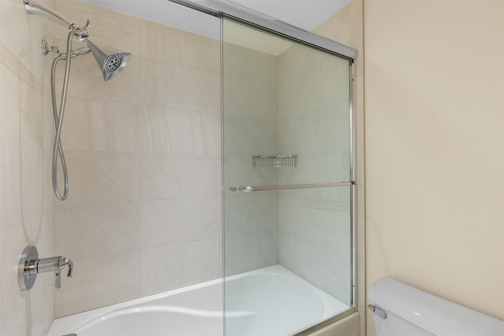 2405 Storm Meadows DRIVE 1