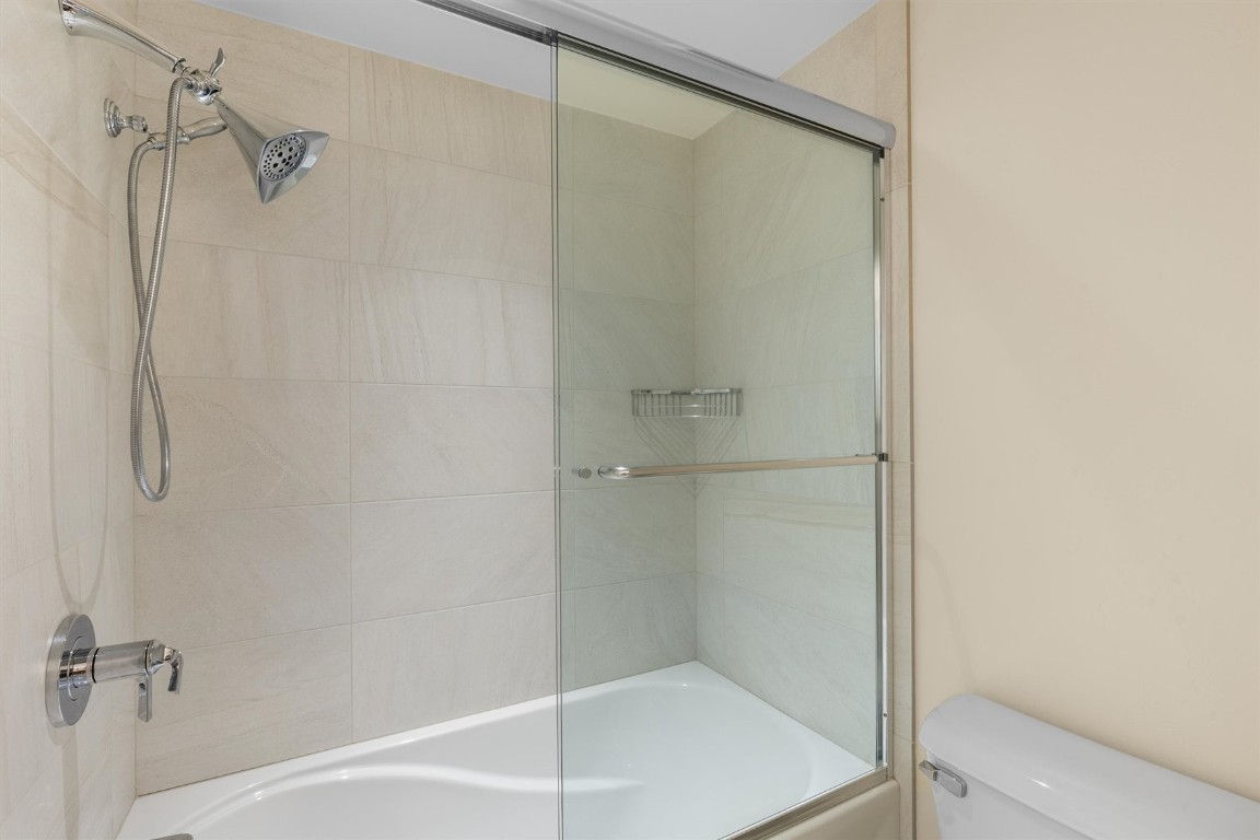 2405 Storm Meadows DRIVE 1