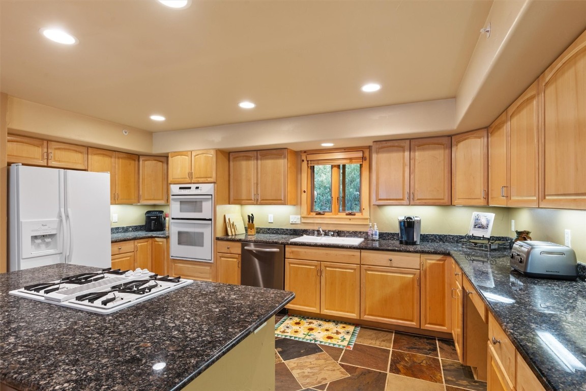 2615 Longthong ROAD A