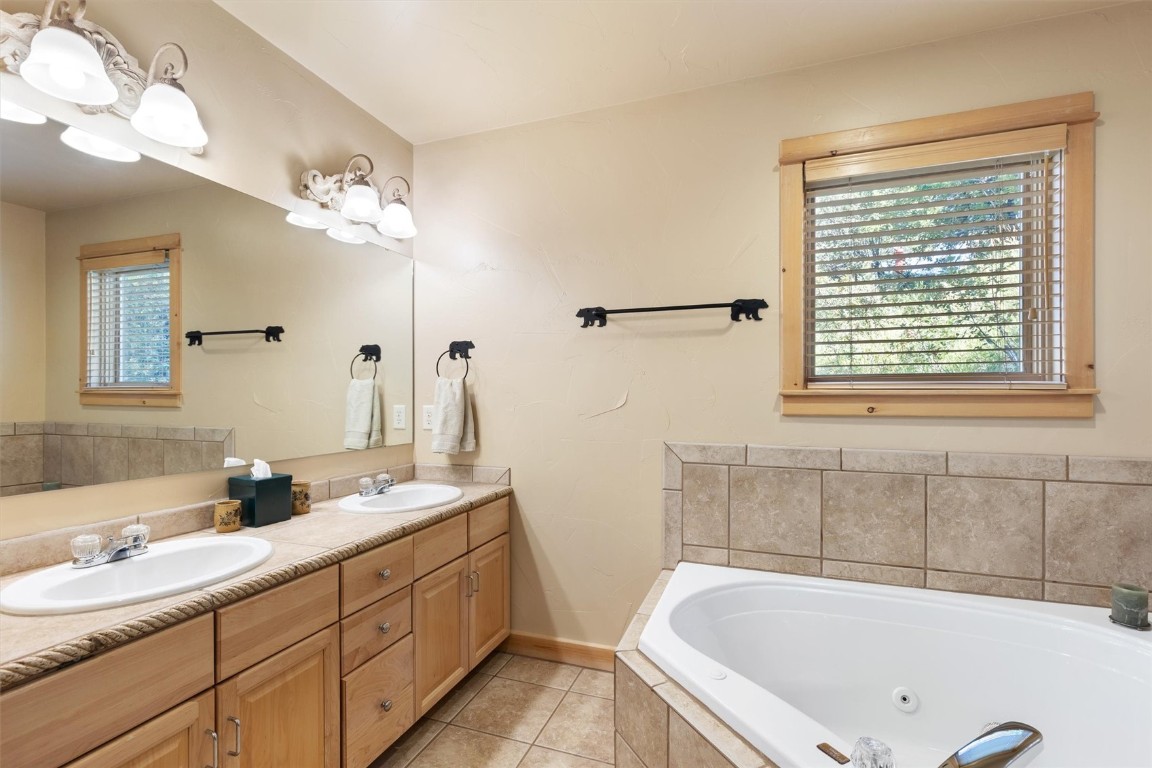 2615 Longthong ROAD A