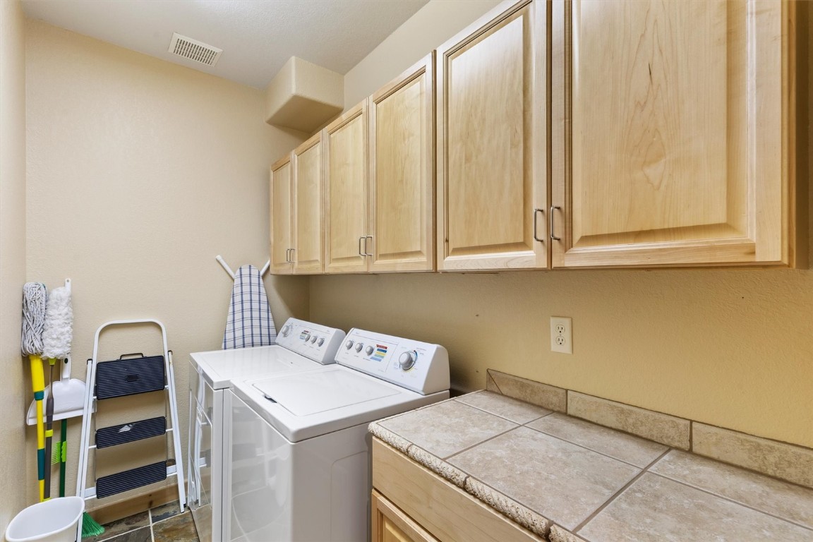 2615 Longthong ROAD A