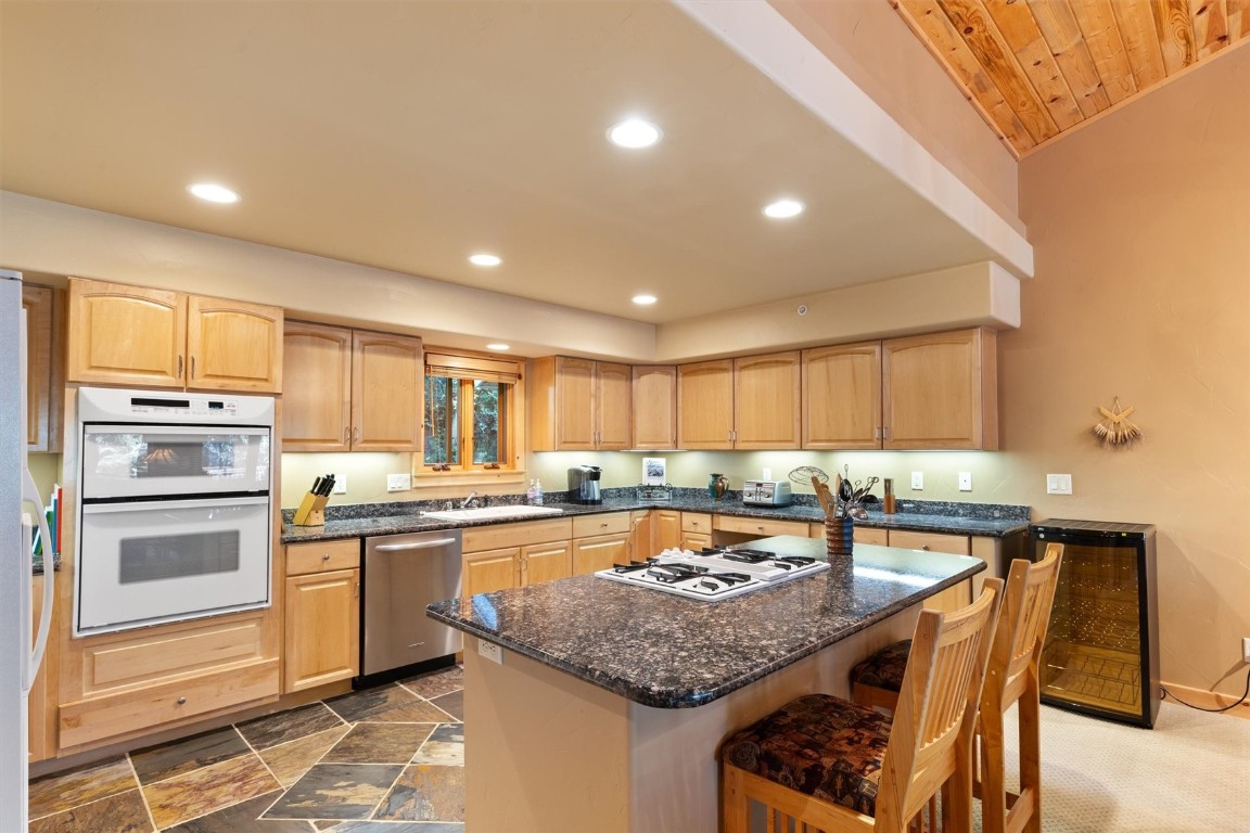 2615 Longthong ROAD A