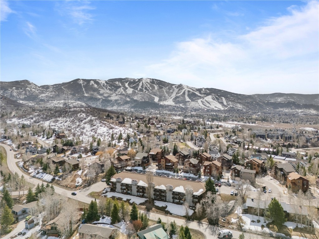 465 Tamarack DRIVE B210