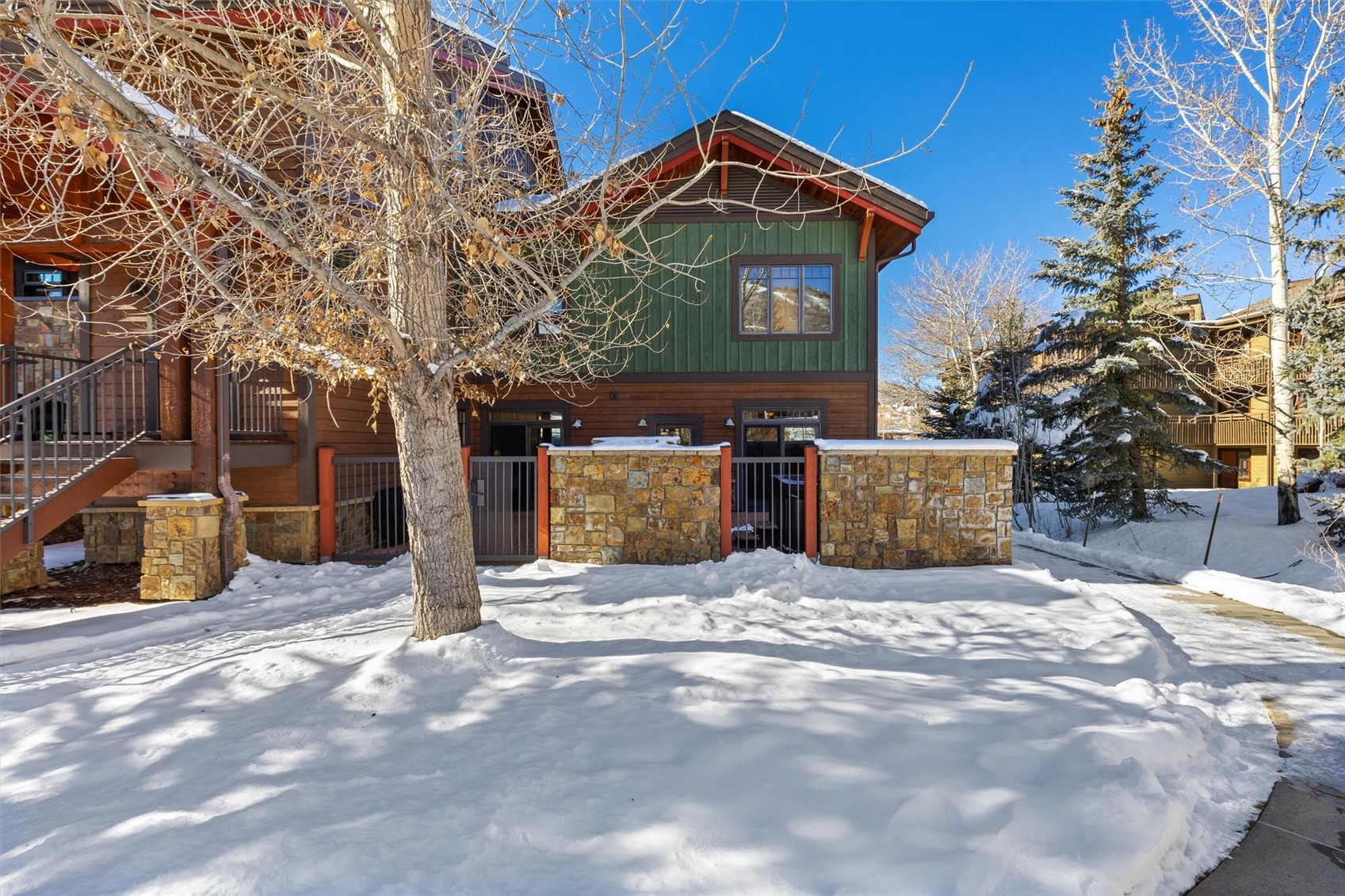 1750 Medicine Springs DRIVE 6105