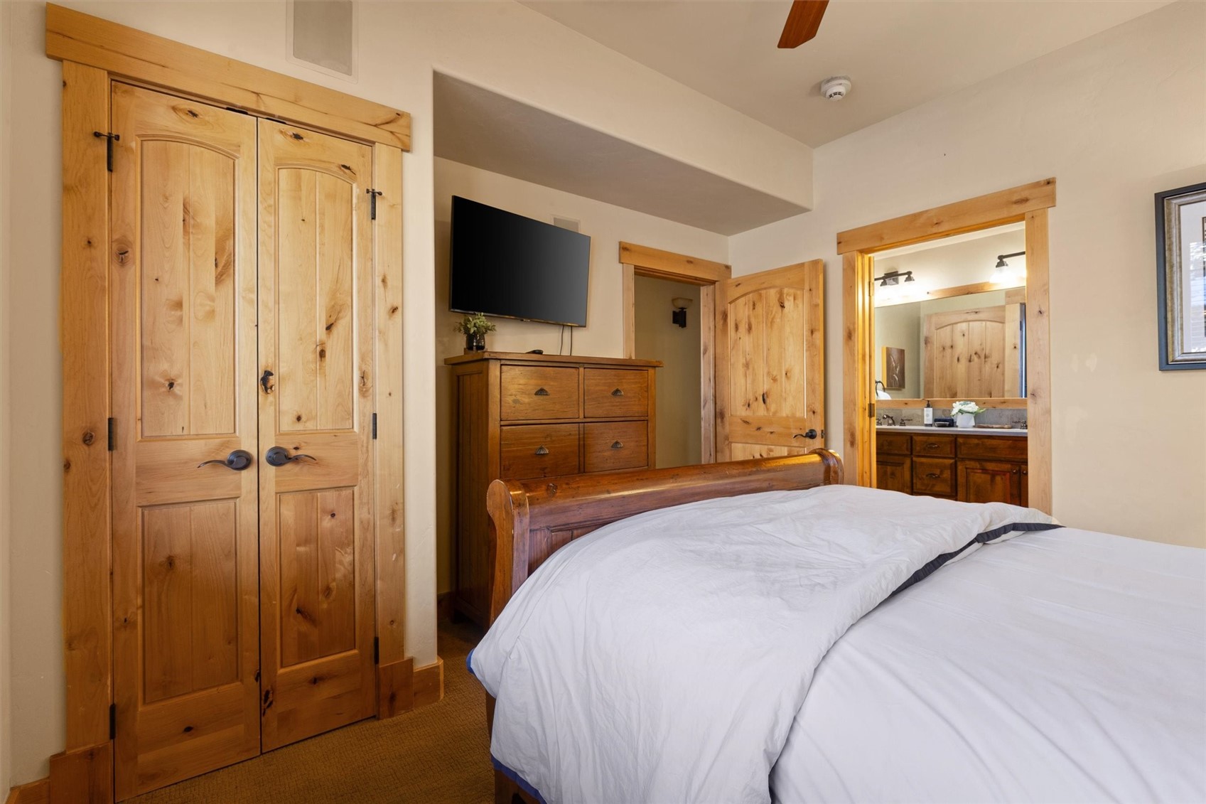 1750 Medicine Springs DRIVE 6105