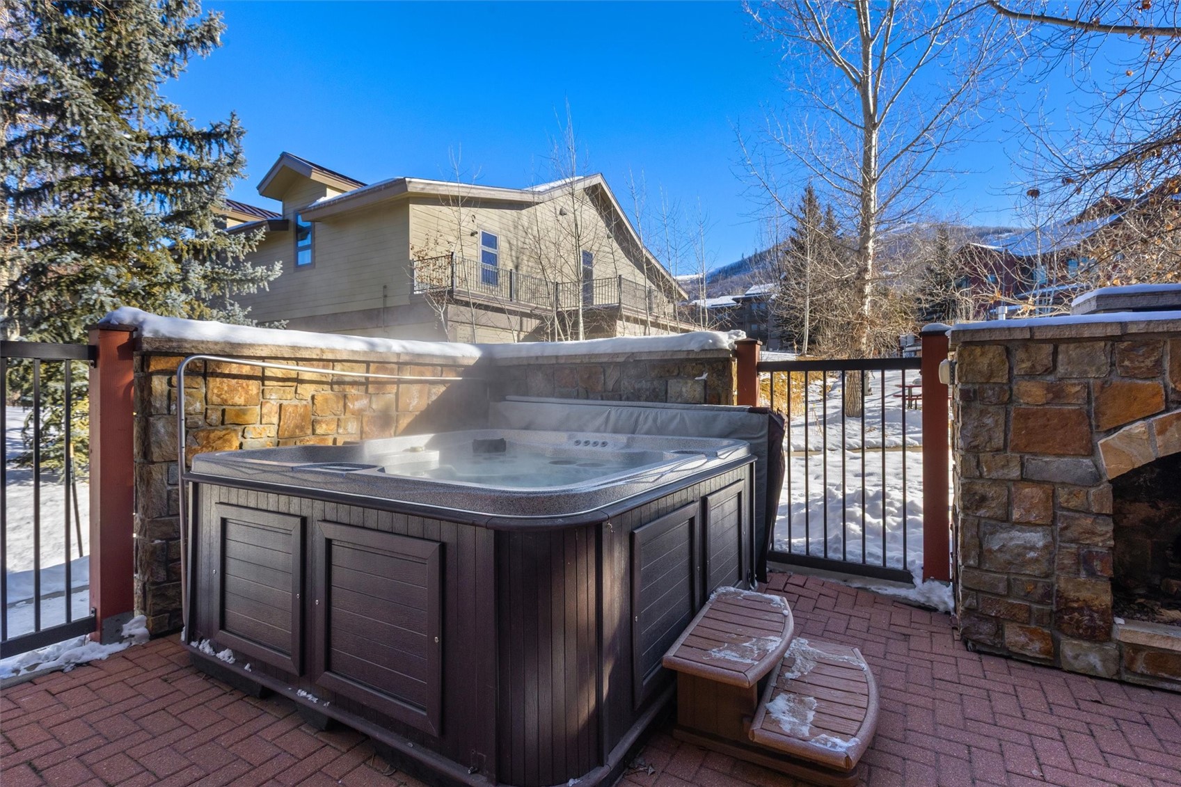 1750 Medicine Springs DRIVE 6105