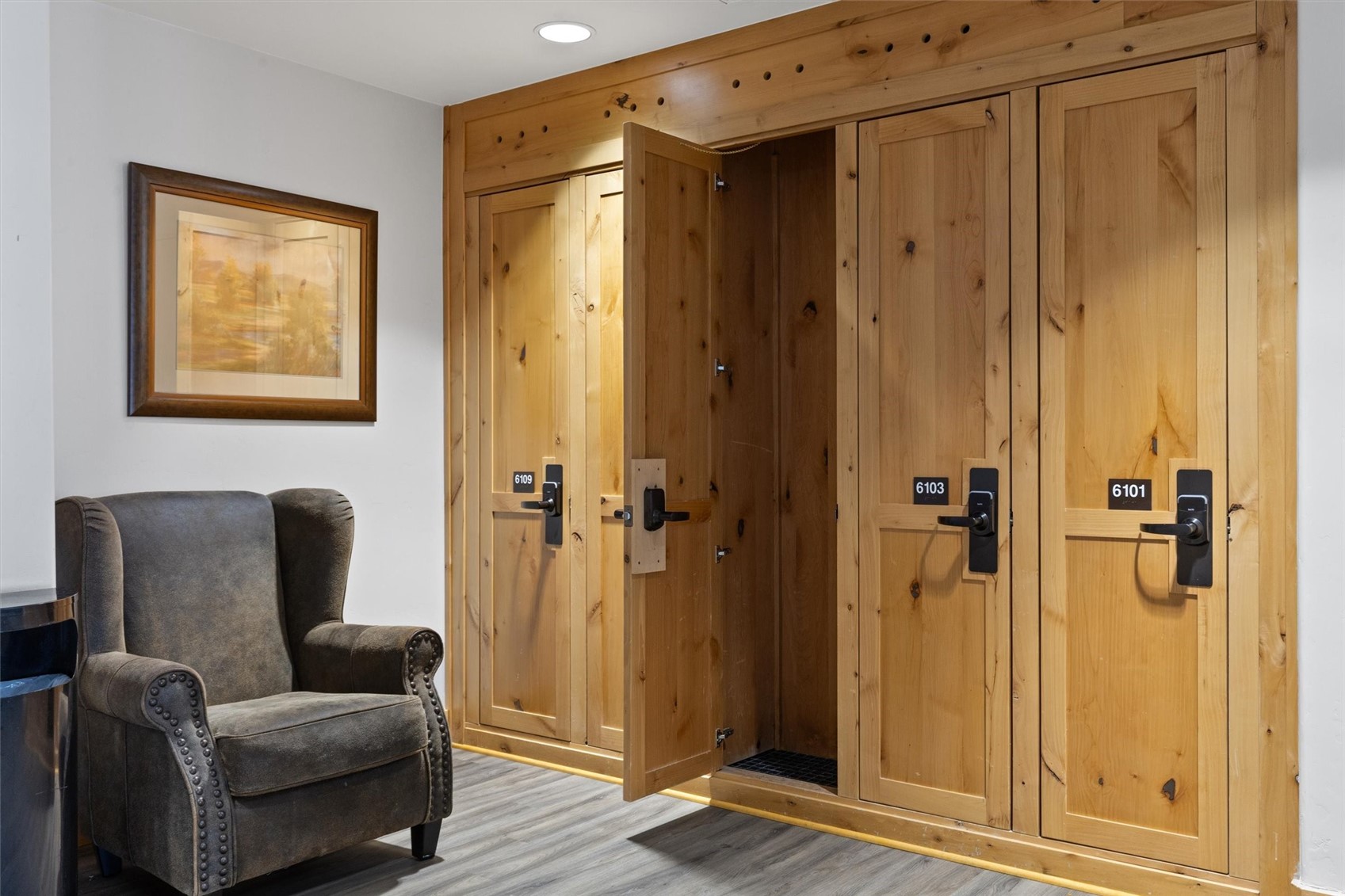 1750 Medicine Springs DRIVE 6105