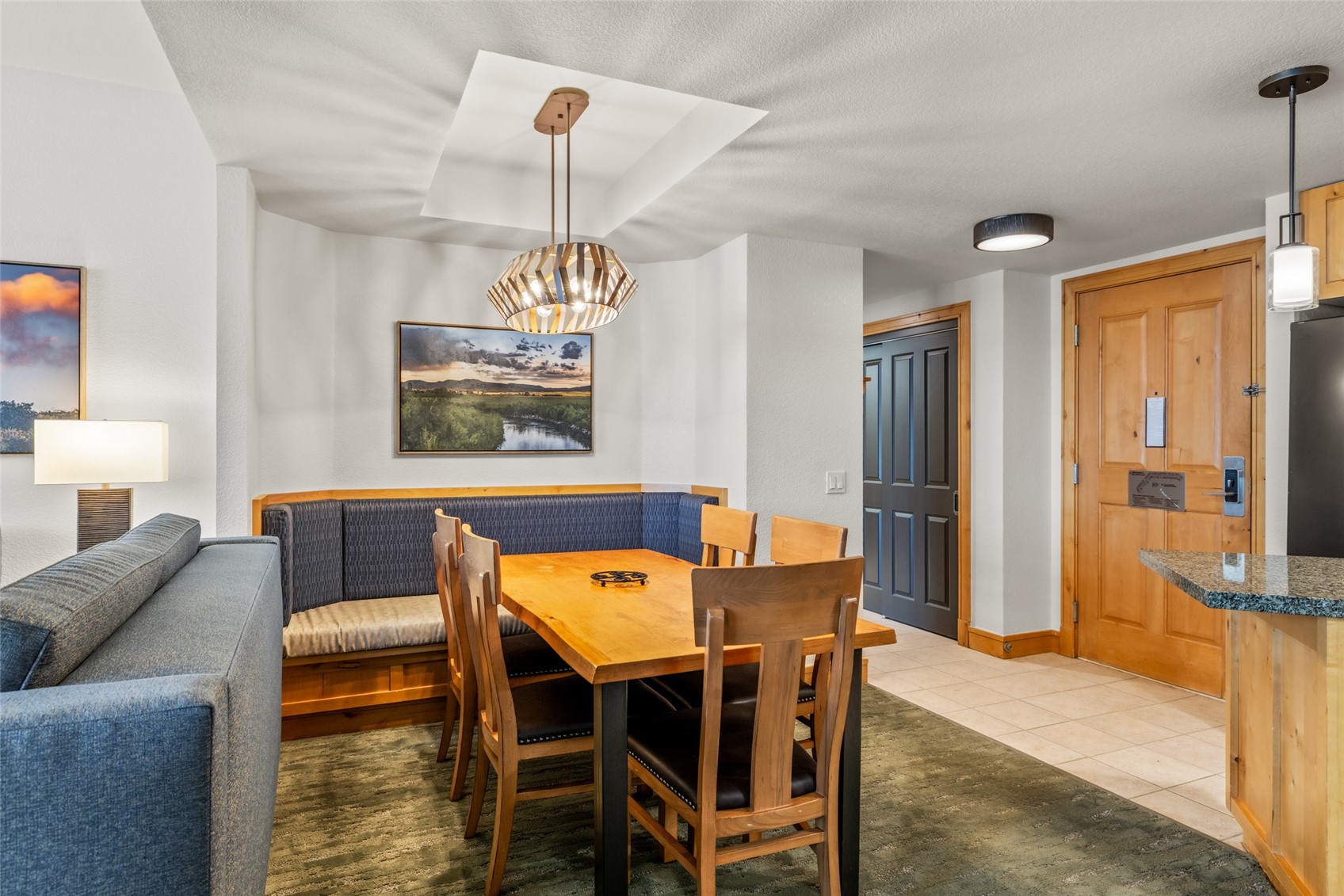 2300 Mount Werner CIRCLE 228/229