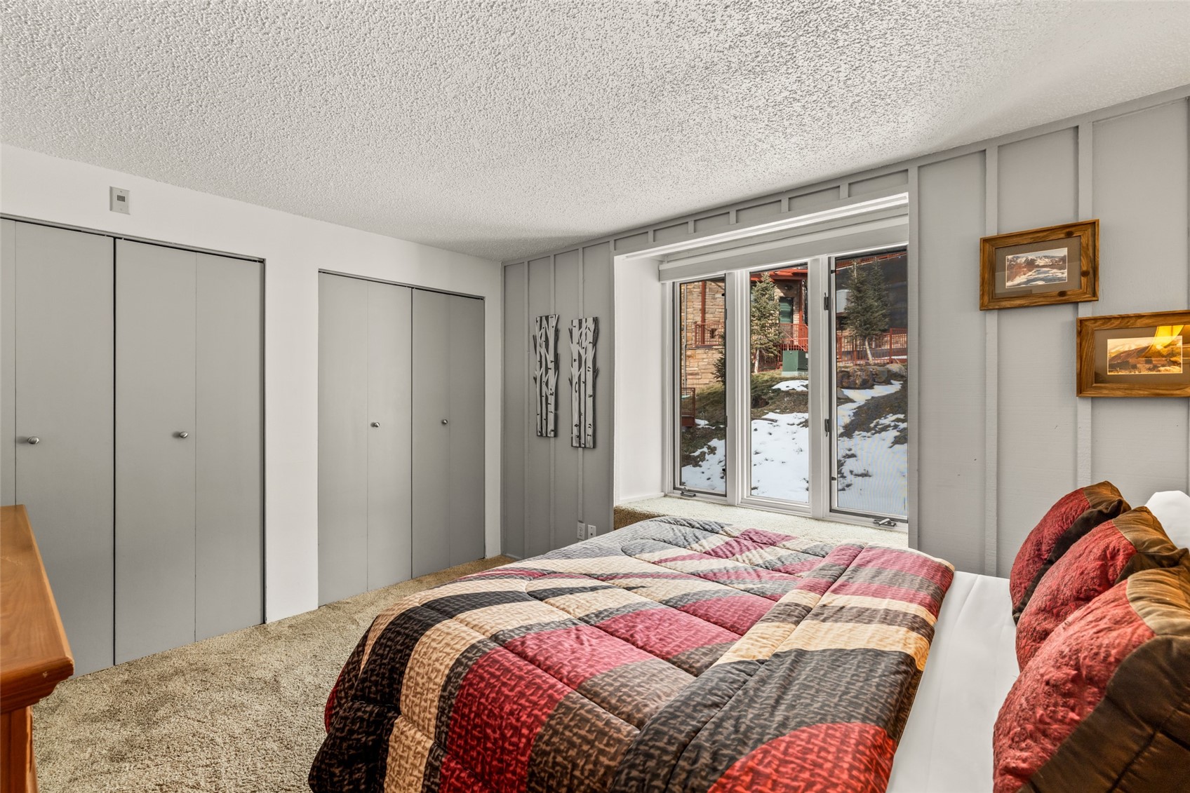 1920 Ski Time Square DRIVE 302