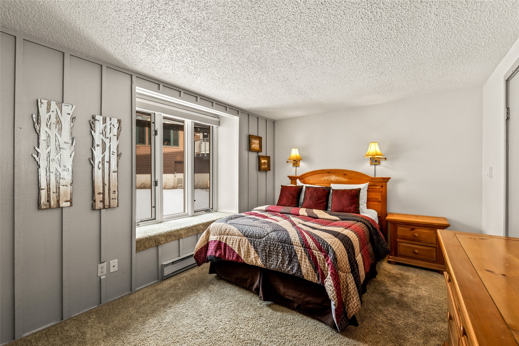 1920 Ski Time Square DRIVE 302