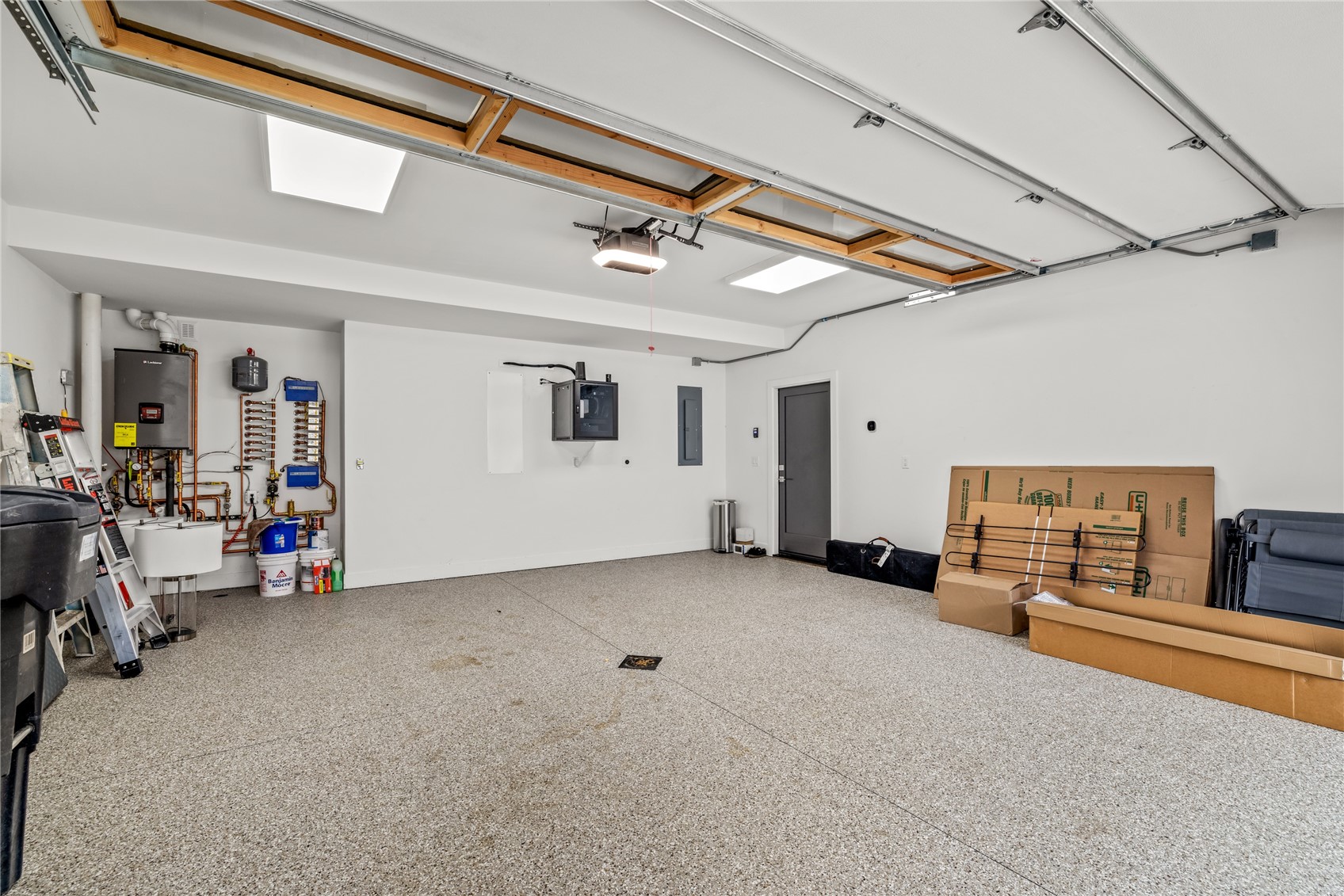 1241 Urban WAY 1