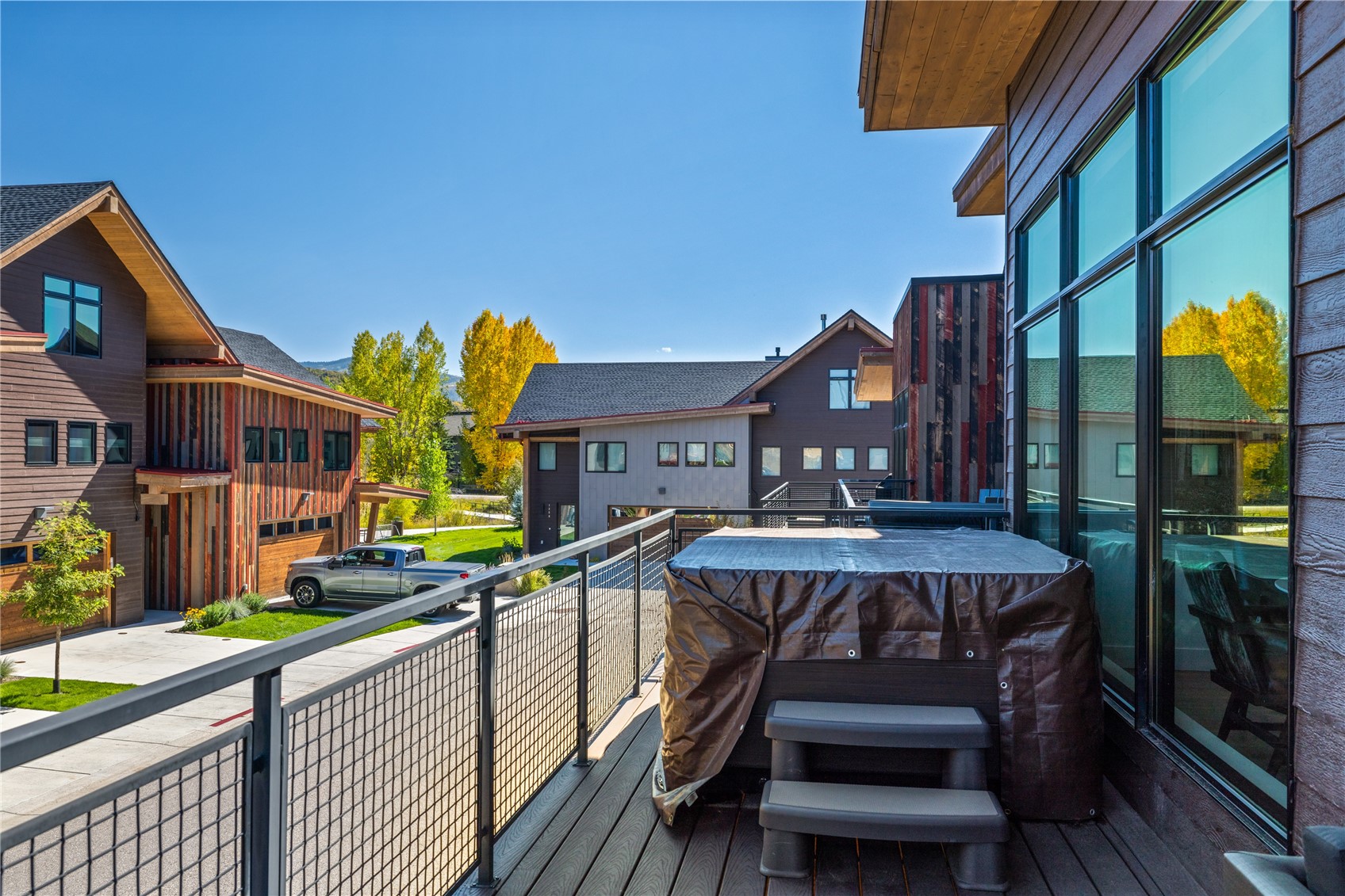 1241 Urban WAY 1
